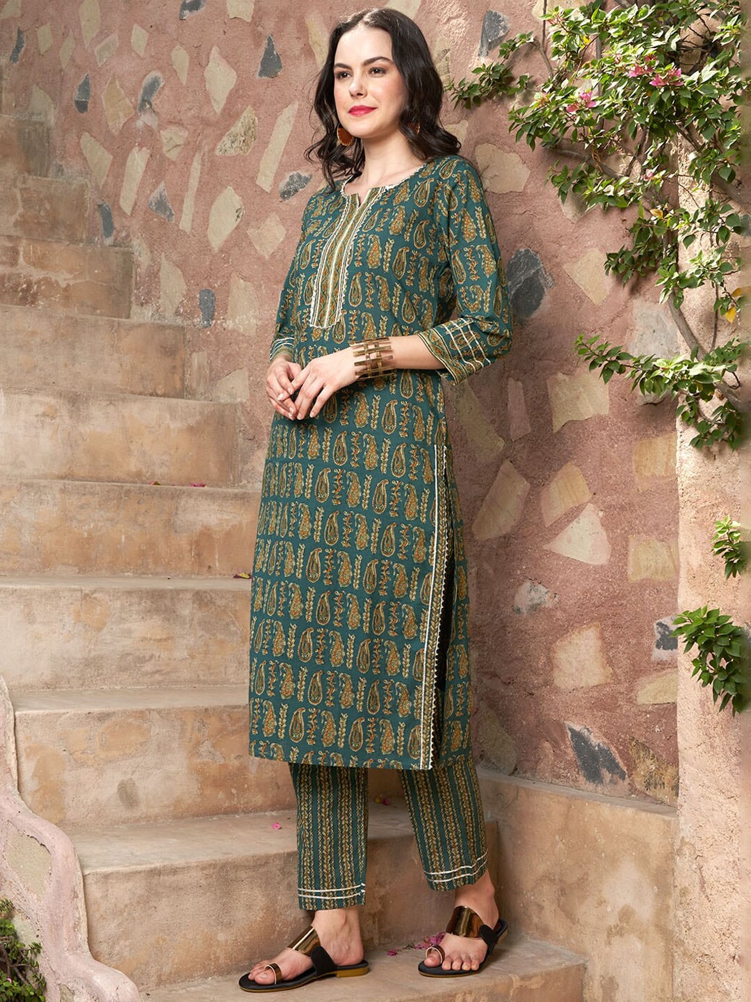 Sangria Ethnic Motifs Printed Pure Cotton Kurta with Trousers & Dupatta - Distacart