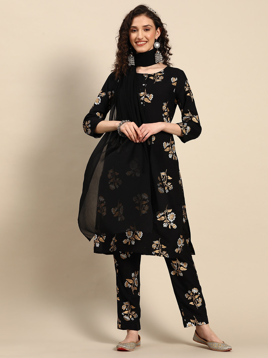 Sangria Floral Printed Regular Kurta With Trousers & Dupatta - Distacart