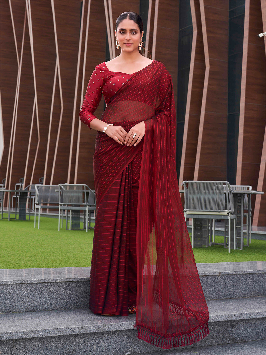 Tikhi Imli Striped Ready to Wear Saree - Distacart