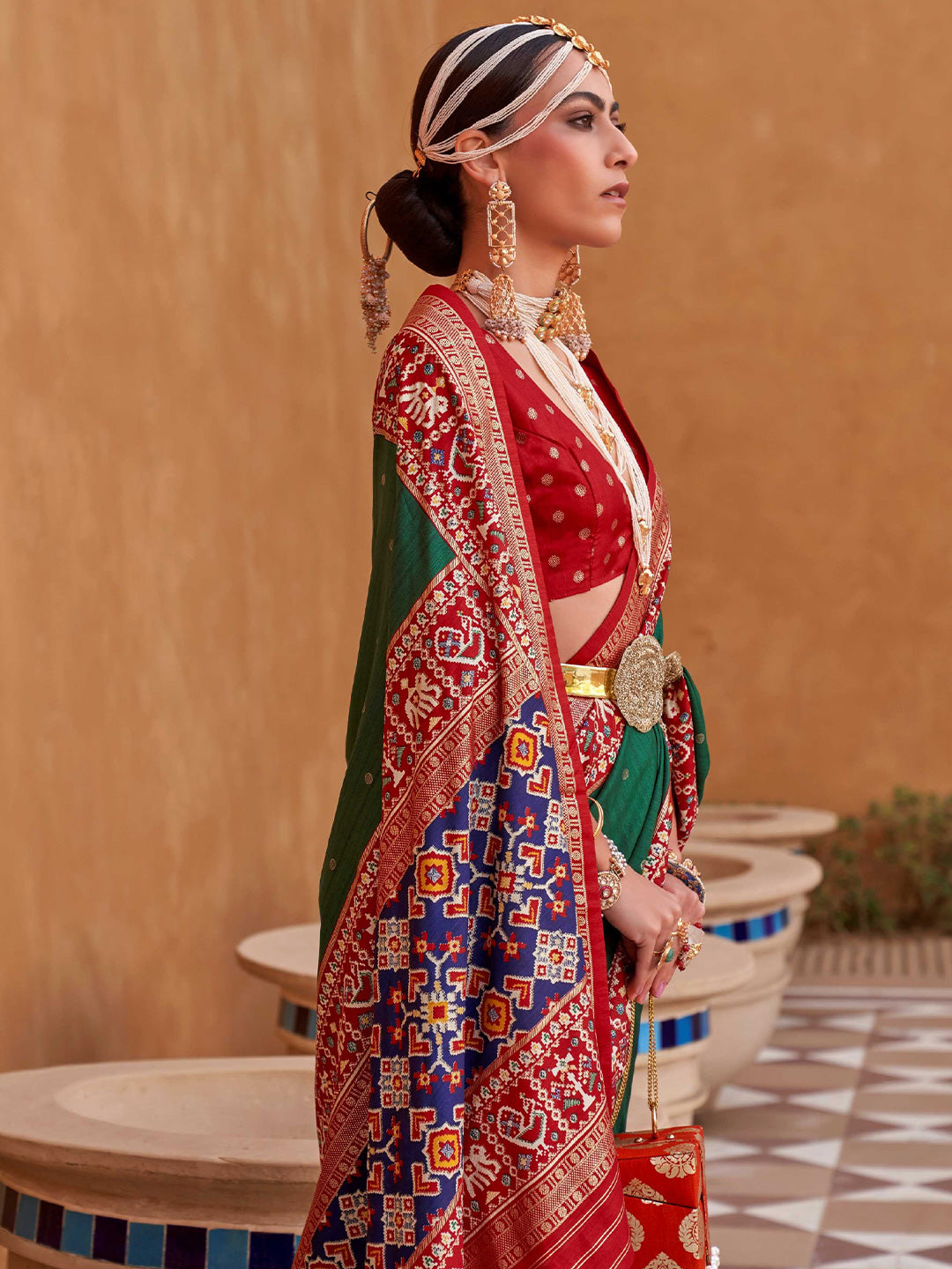 Mitera Green & Red Ethnic Motifs Woven Design Silk Blend Patola Saree - Distacart