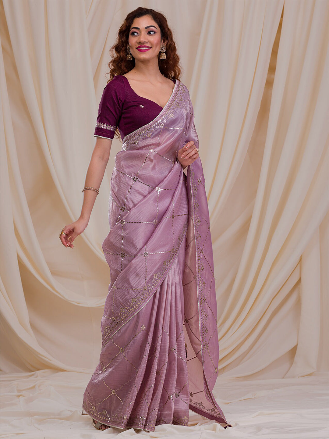 Koskii Ethnic Motifs Embroidered Tissue Saree - Distacart