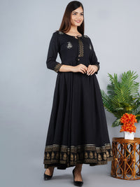 Thumbnail for Kalini Women Black & Golden Floral Embroidered Anarkali Kurta - Distacart