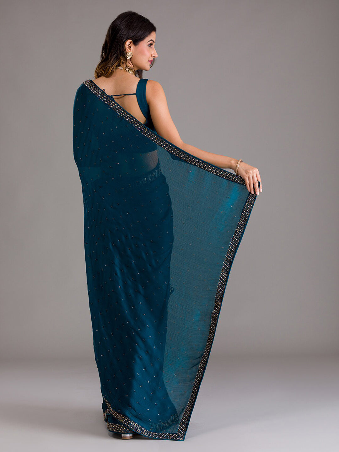 Koskii Blue & Gold-Toned Embellished Beads and Stones Saree - Distacart