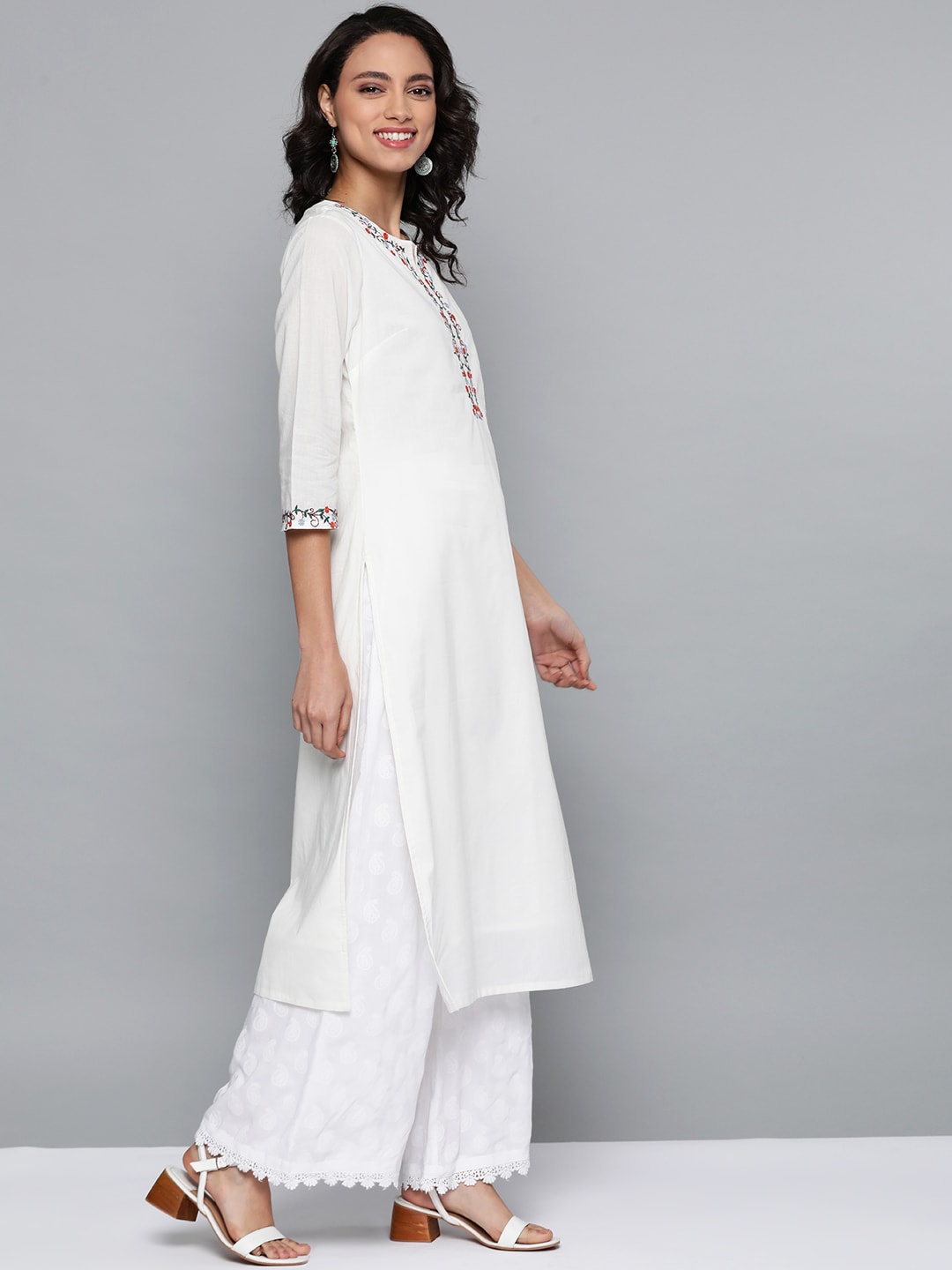HERE&NOW Women White Cotton Straight Thread Work Kurta - Distacart