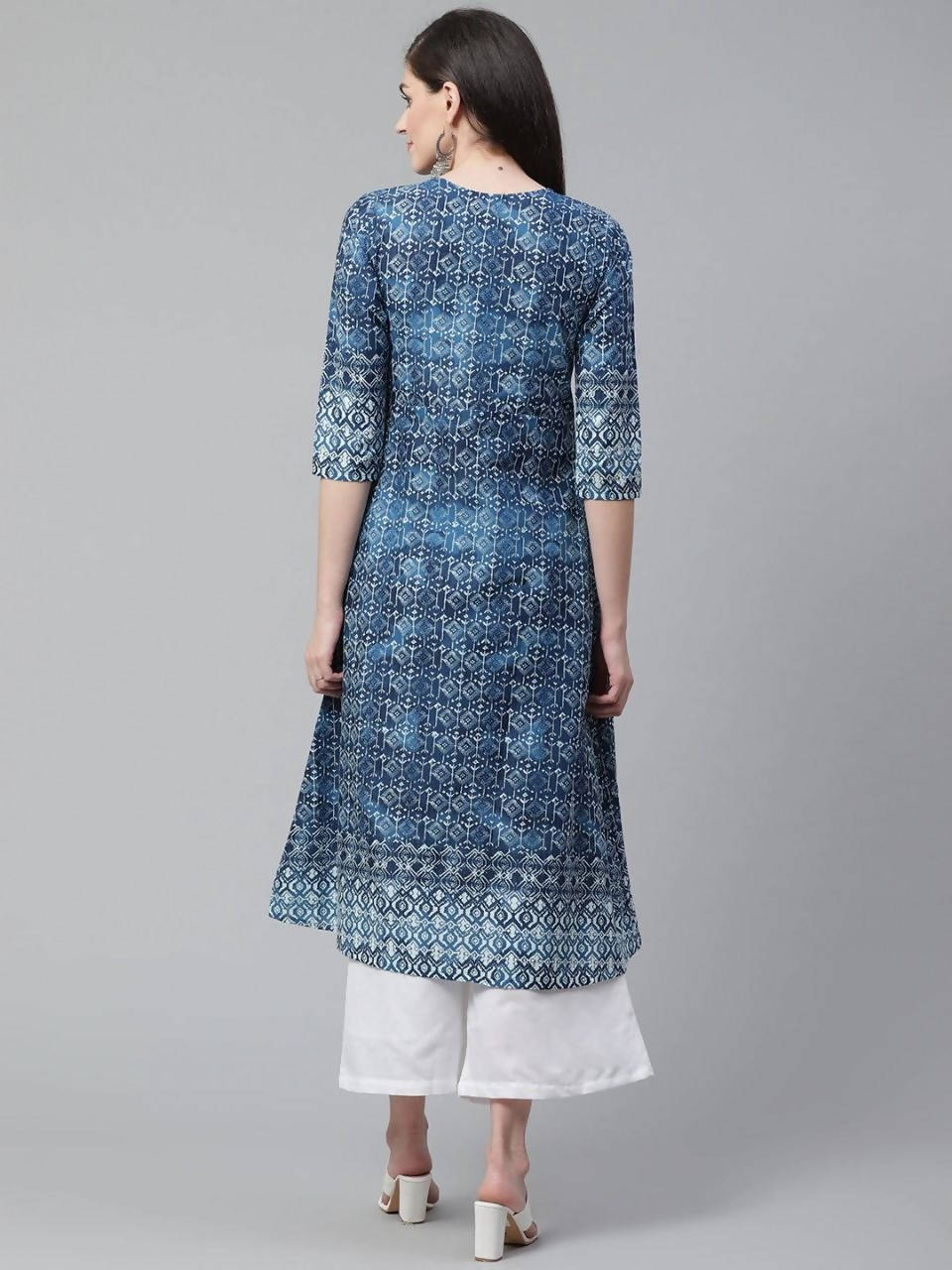 Vamika Blue Cotton Printed Party/Casual Wear Kurti