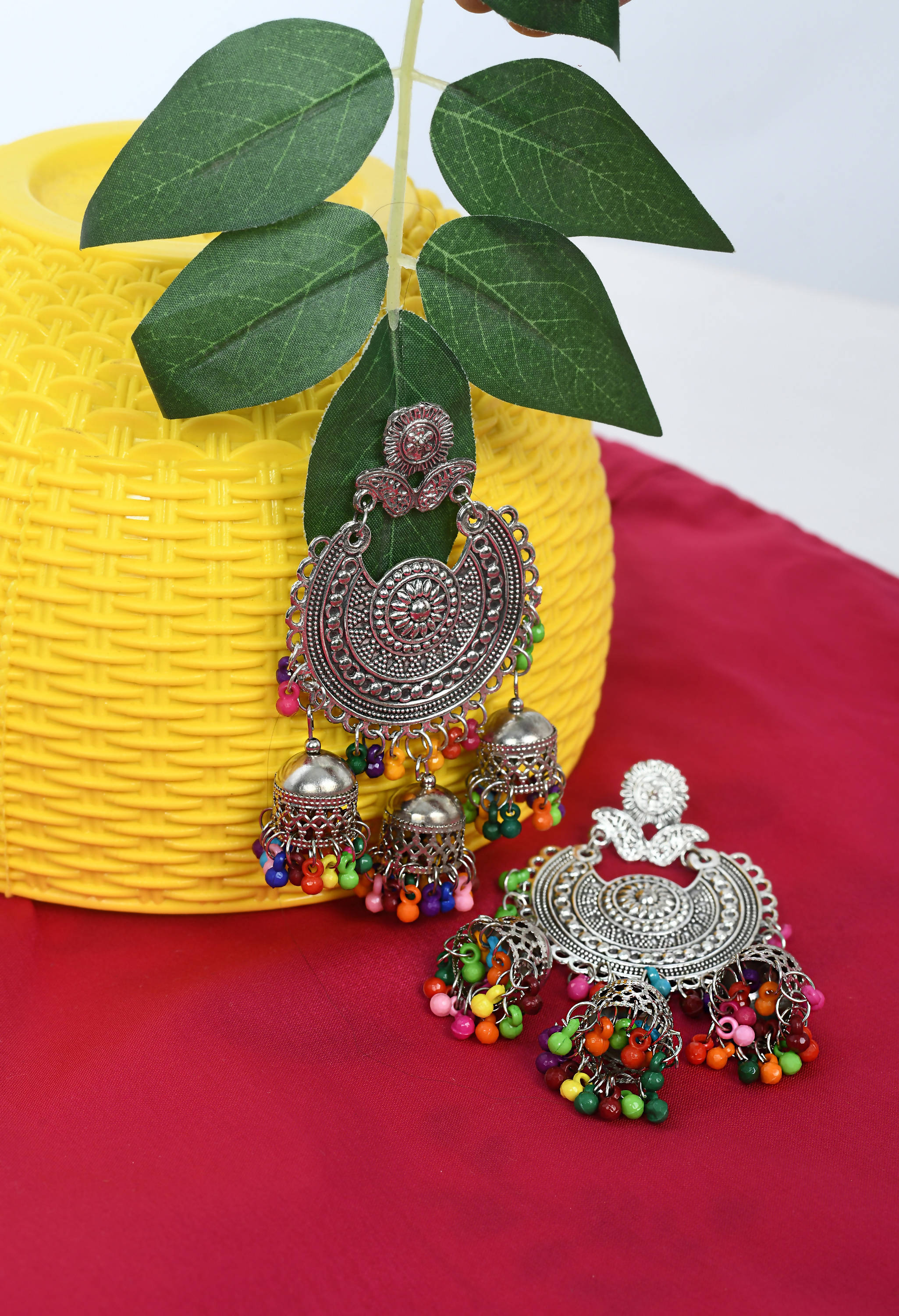 Mominos Fashion Johar Kamal Beautiful Jhumkas With Maang Tikka - Distacart