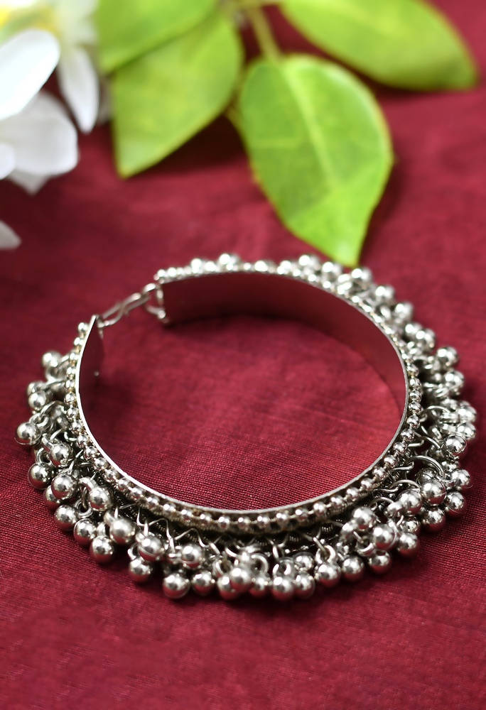 Mominos Fashion Kamal Johar Oxidised Silver-Plated Ghungroo Handcraft Bracelet