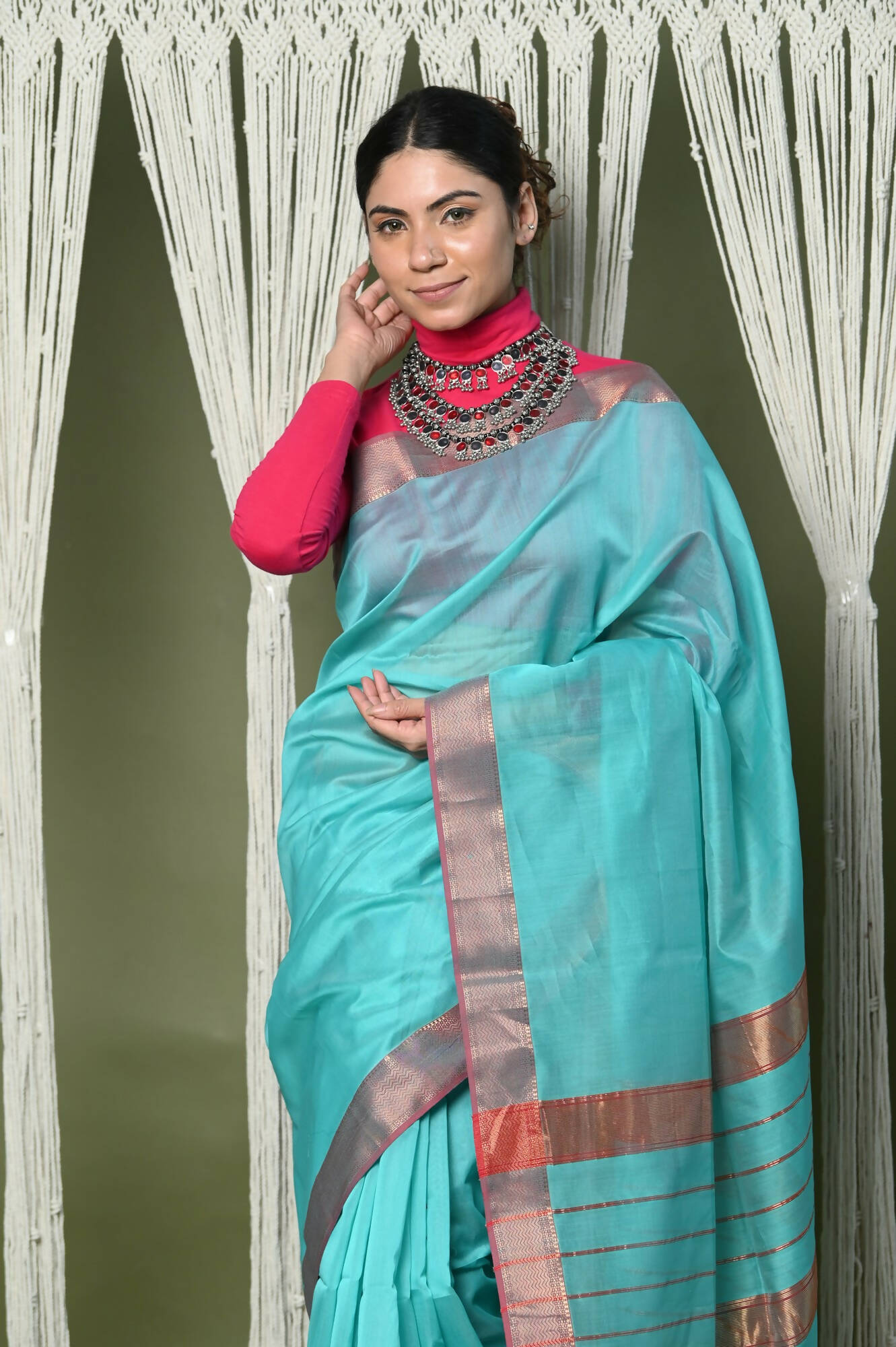 Very Much Indian Handloom Cotton Silk Maheshwari Saree With Sleek Golden Border - Sky Blue - Distacart