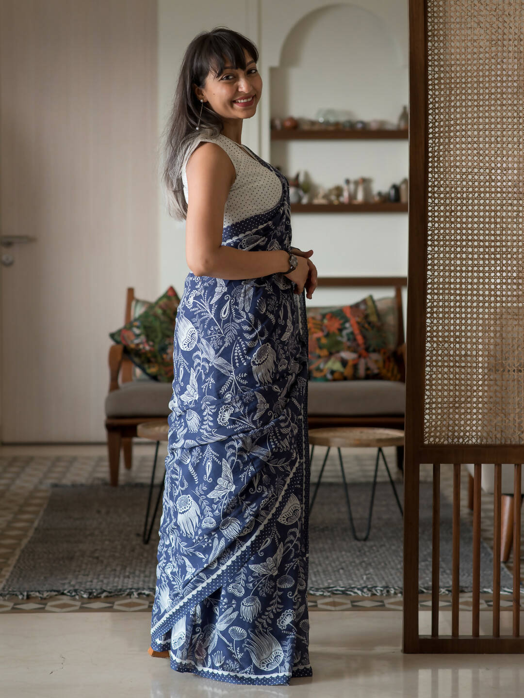 Suta Blue Floral Pure Cotton Saree - Distacart