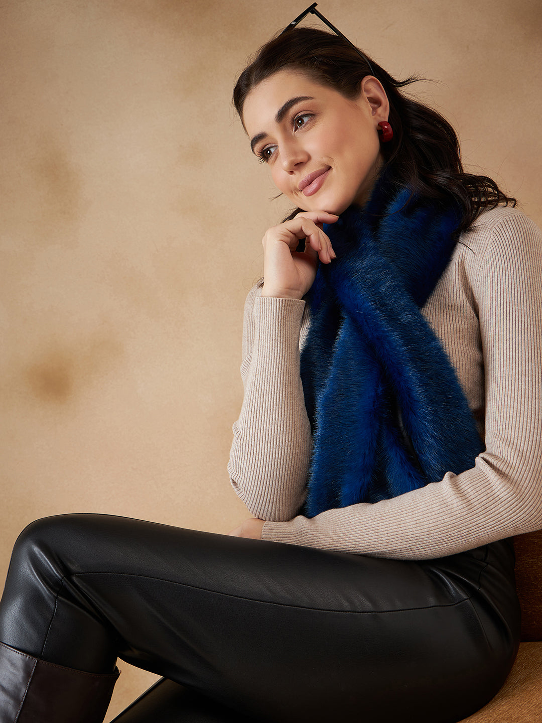 InWeave Women's Royal Blue Faux Fur Neck Warmer - Distacart
