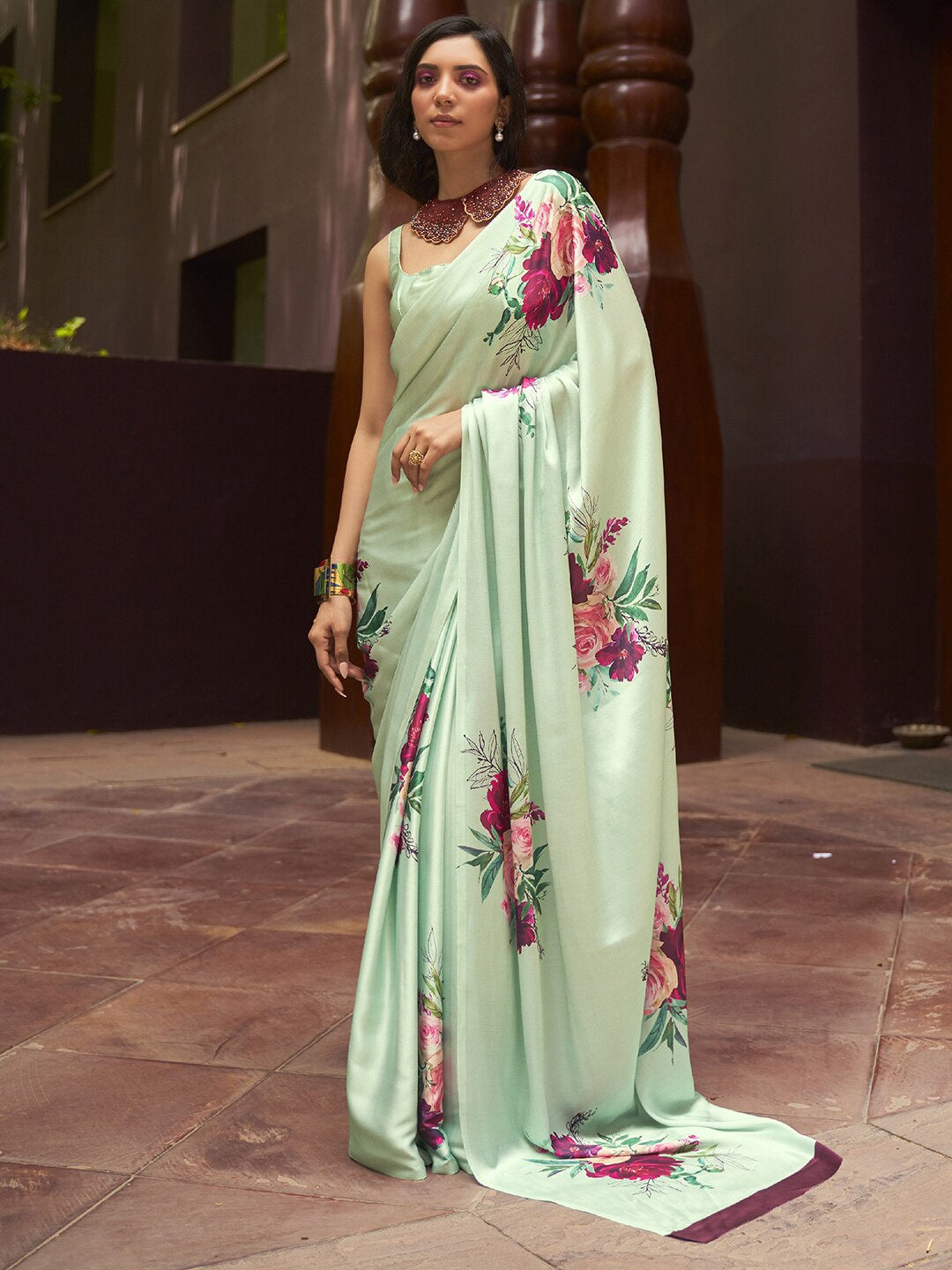 Mitera Green & Pink Floral Saree - Distacart