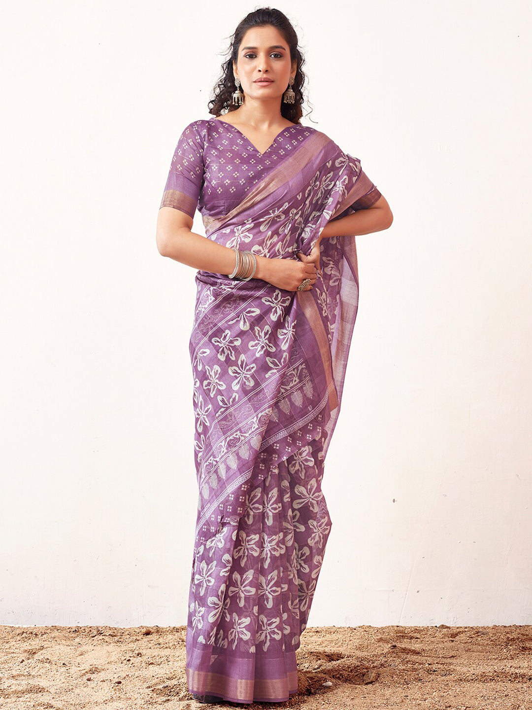 Kalini Floral Printed Zari Saree - Distacart