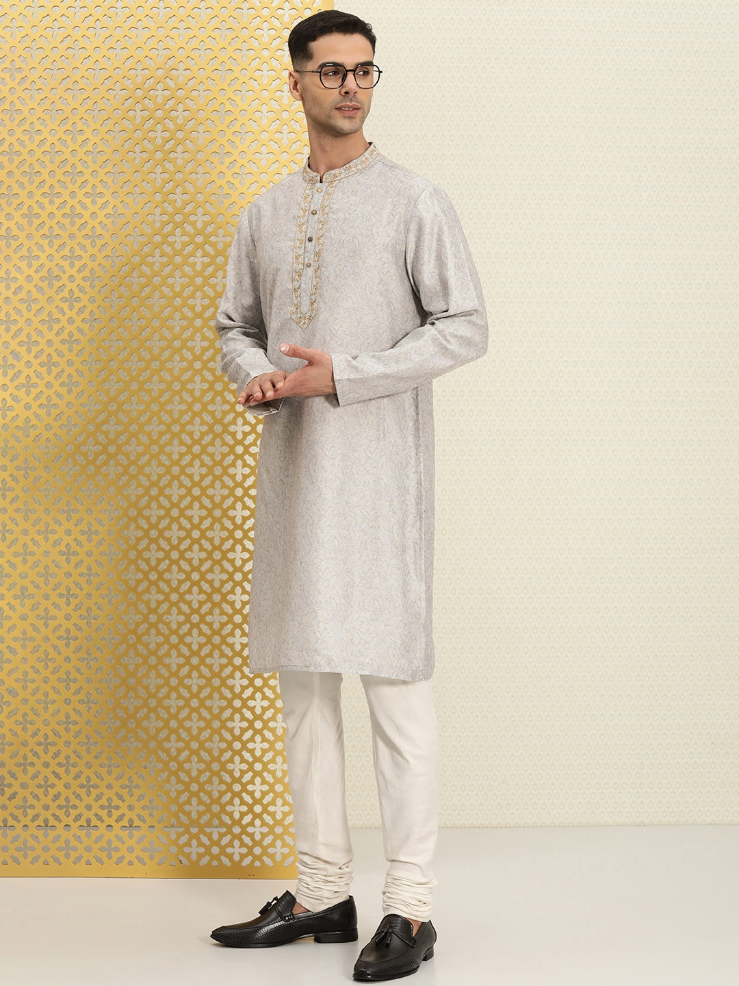 House of Pataudi Men Floral Printed Mandarin Collar Jashn Kurta - Distacart