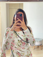 Thumbnail for Kalini Floral Printed Pure Georgette Saree - Distacart