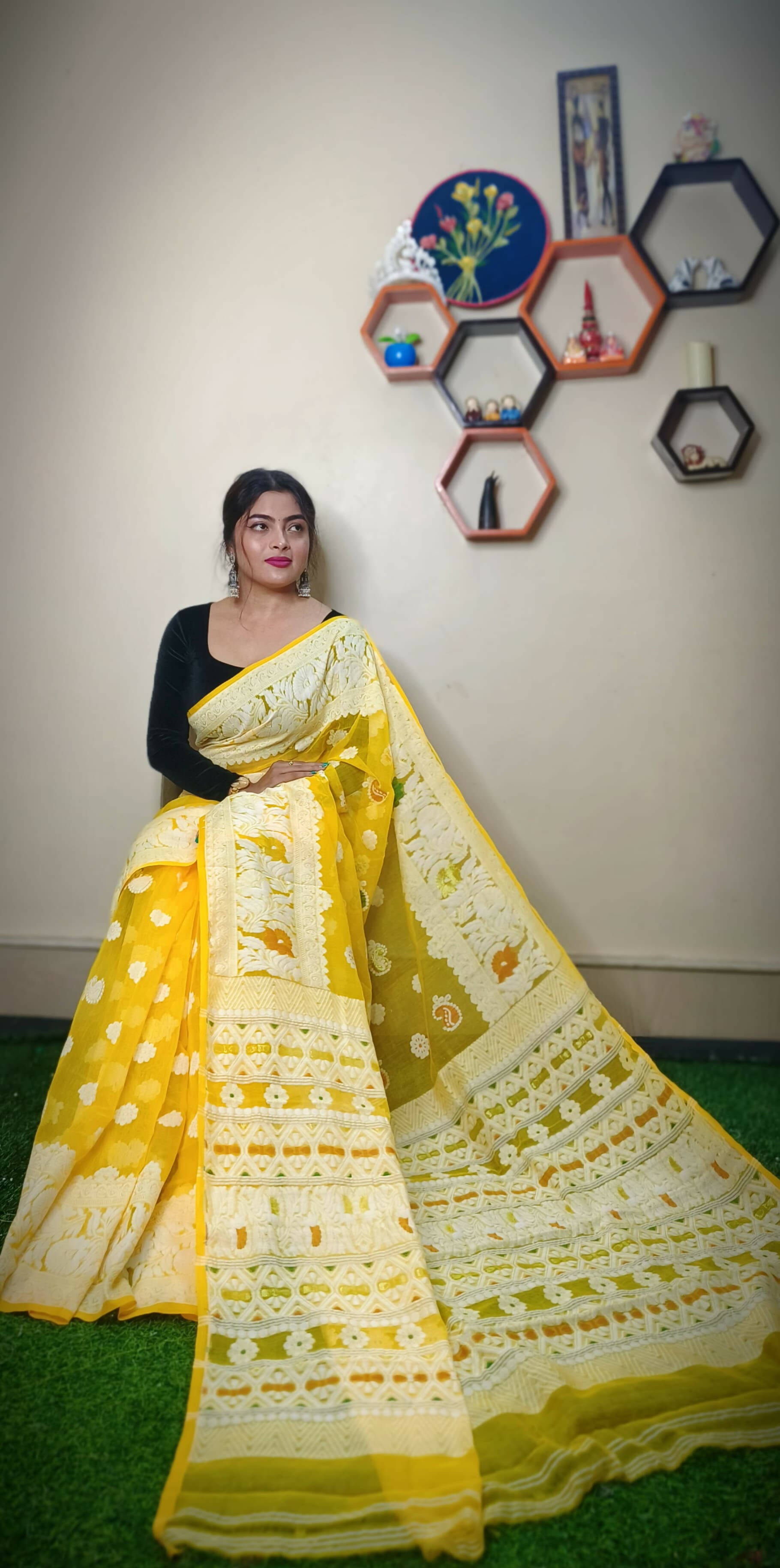 Exclusive Collection Handloom Dhakai Jamdani Saree - Yellow - Distacart