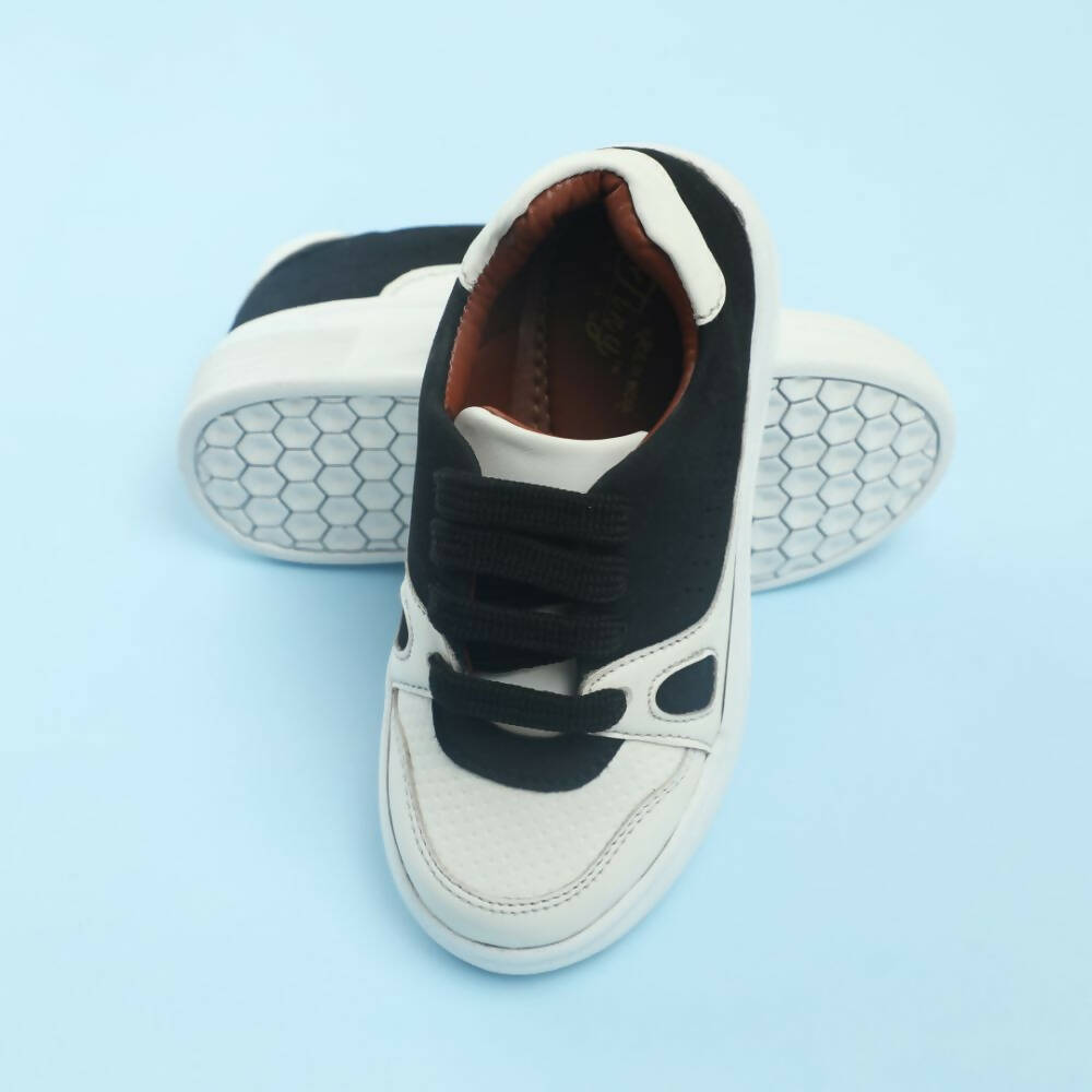 Tiny Bugs Boys Lace Up Casual Shoes - White & Black - Distacart