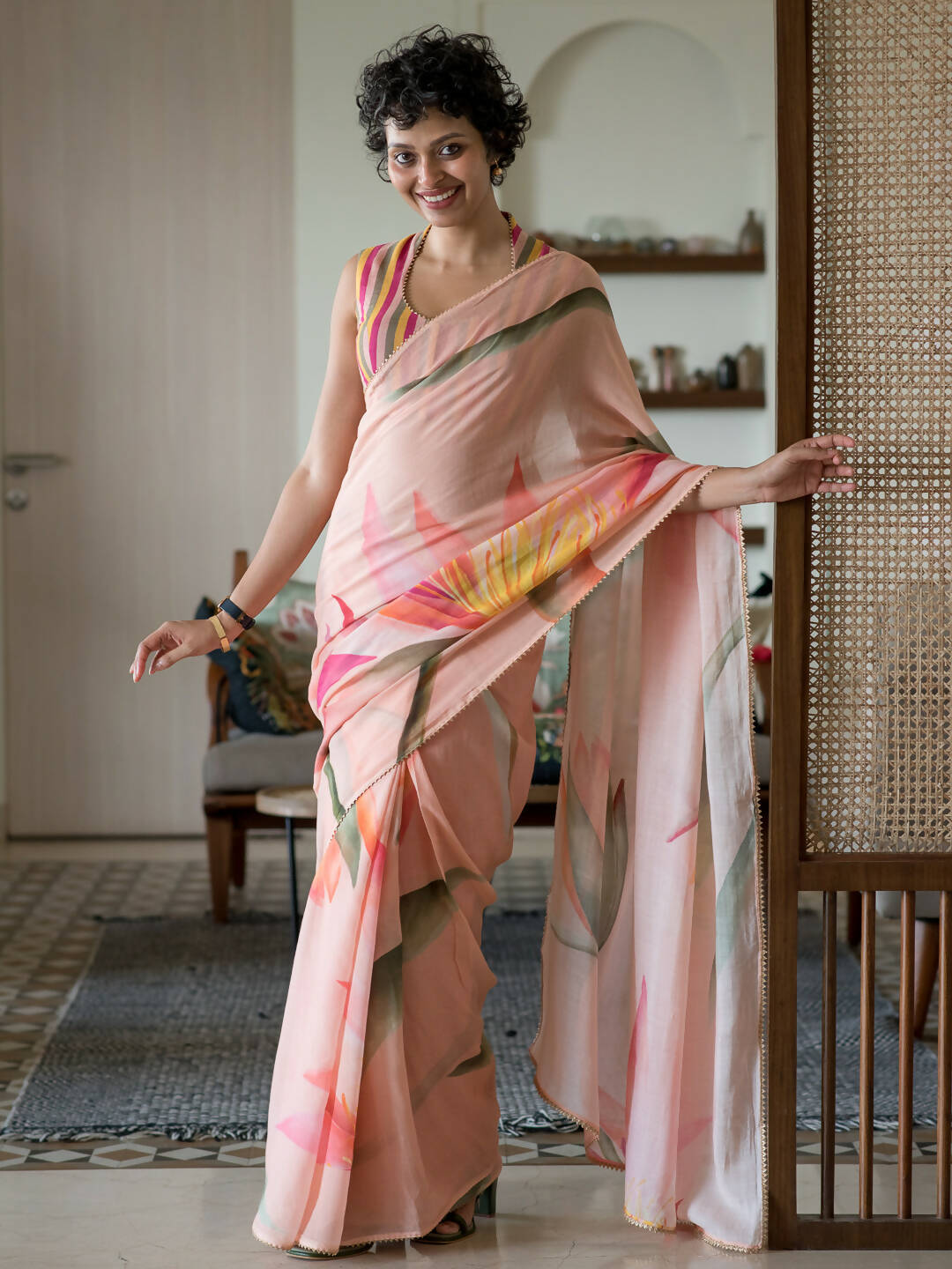 Suta Peach Floral Pure Cotton Saree - Distacart