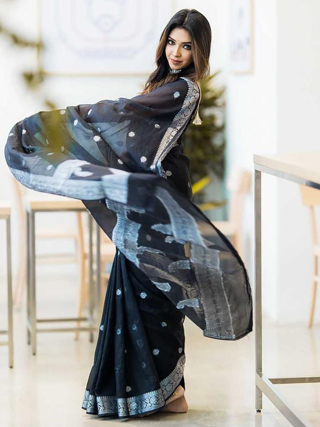 Kalini Floral Woven Design Zari Banarasi Saree - Distacart