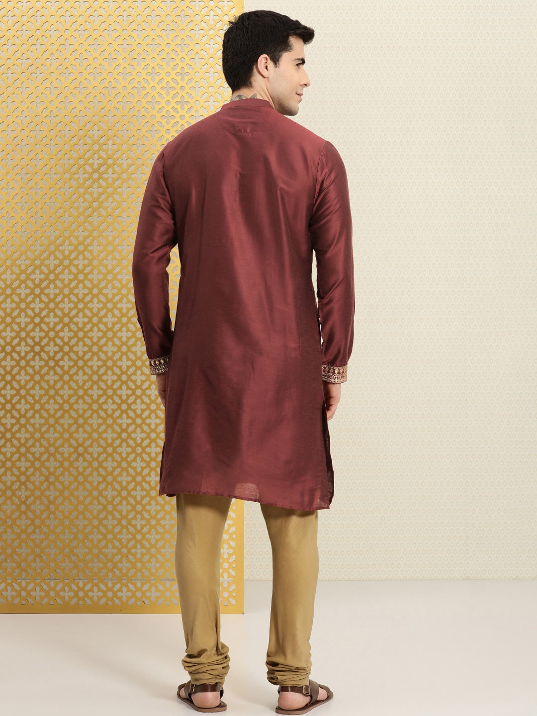House of Pataudi Ethnic Motifs Embroidered Cotton Jashn Kurta - Distacart