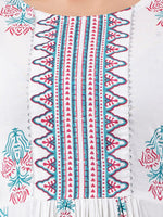 Thumbnail for Kalini Women Floral Printed Gotta Patti Kurta With Trousers - Distacart