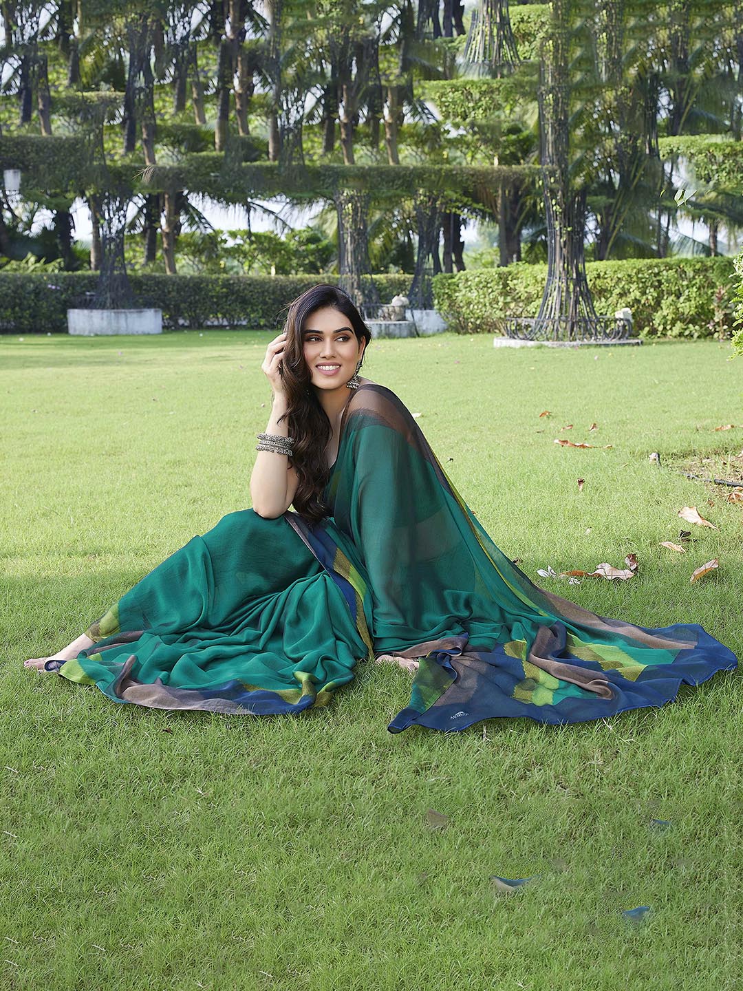 Kalini Striped Poly Chiffon Saree - Distacart