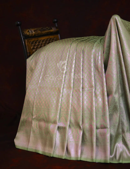 Half Mix Soft Silk Saree - HSS4 By Gayathri Reddy Designer Studio - Distacart