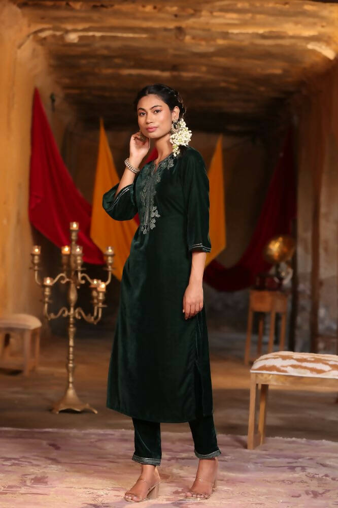Juniper Women Jadegreen Velvet Embroidered Straight Kurta Sets - Distacart