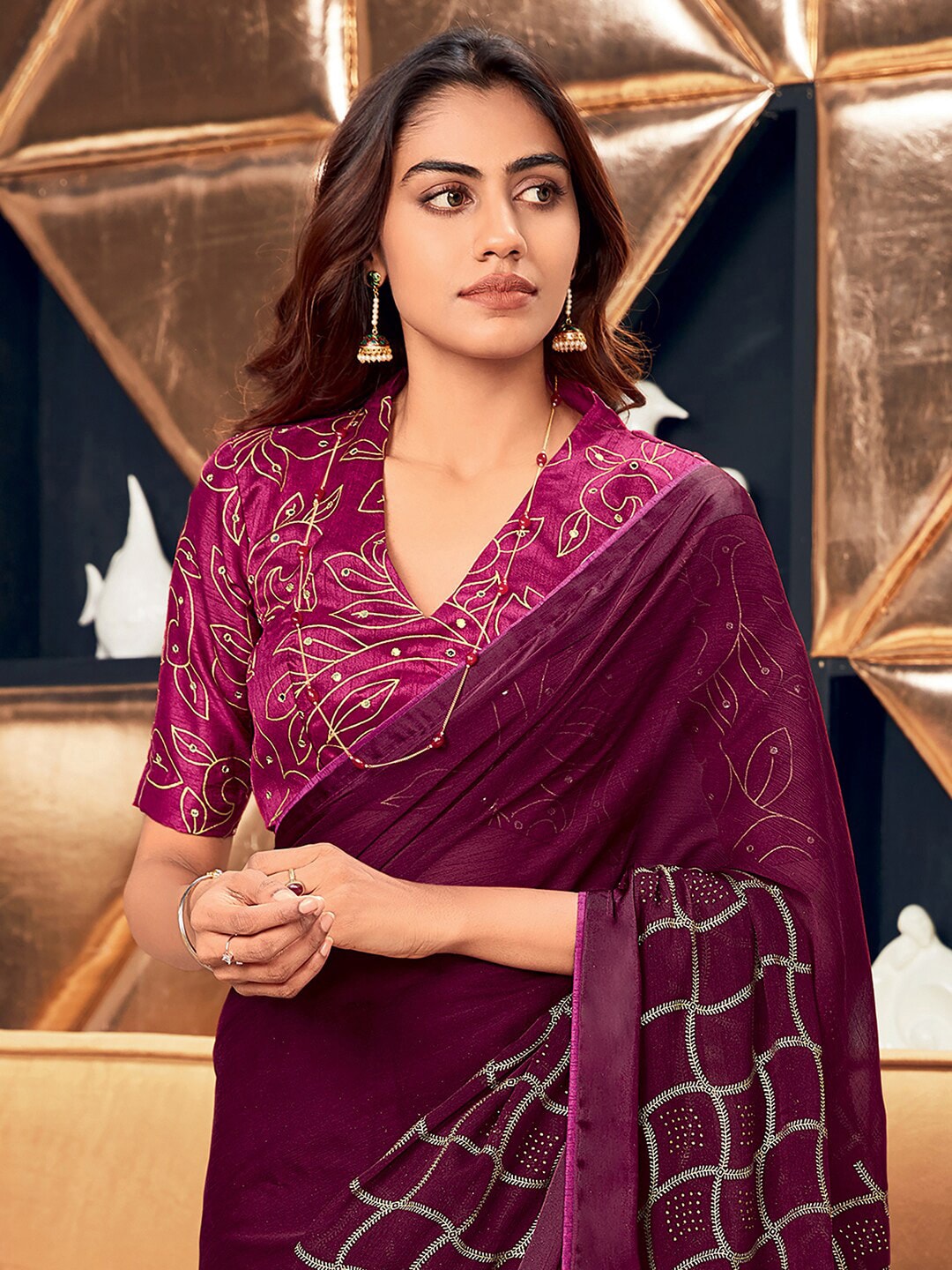 Saree Mall Magenta & Gold-Toned Ethnic Printed Silk Blend Sarees - Distacart