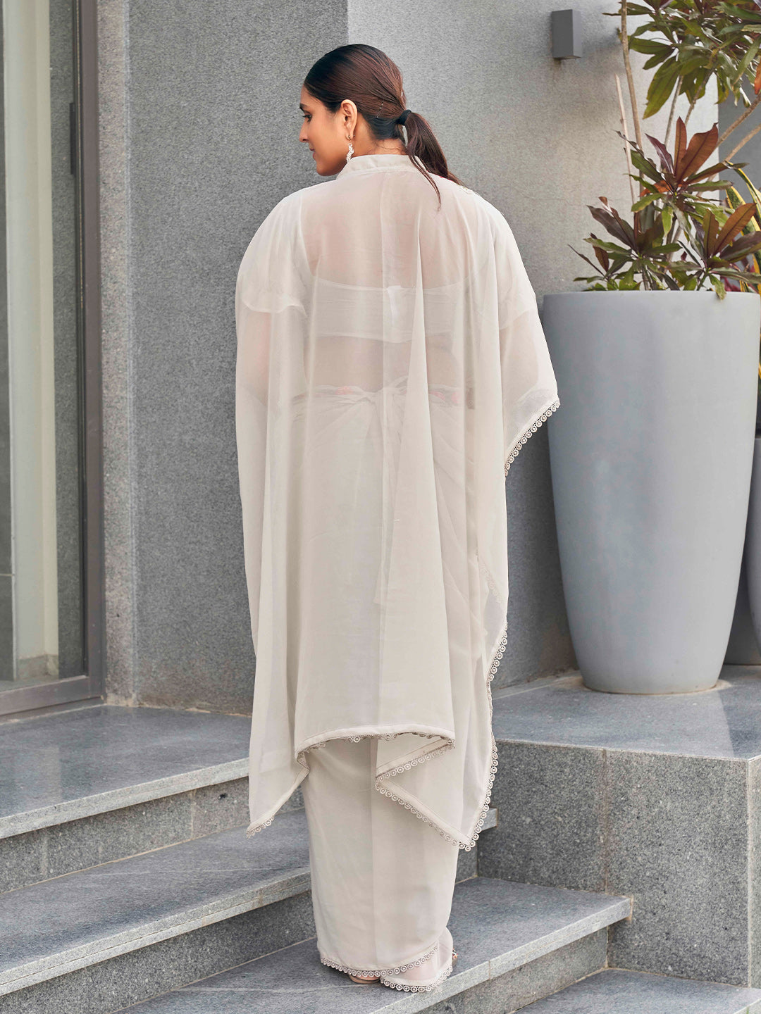 Tikhi Imli Embroidered Kaftan Saree With Belt - Distacart