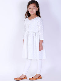 Thumbnail for Vastramay Girls White Chikankari Cotton Kurta And Leggings - Distacart
