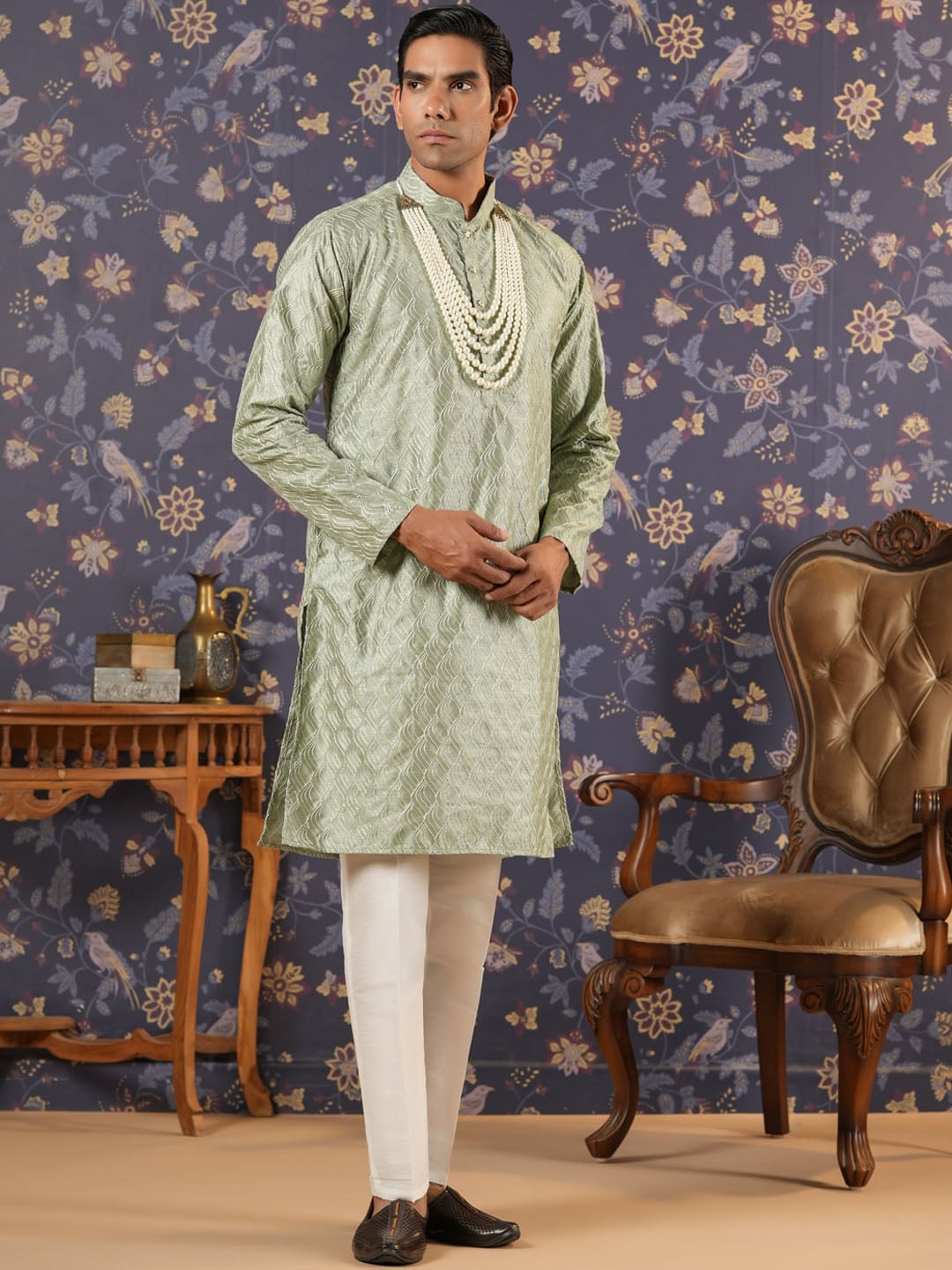House of Pataudi Ethnic Motifs Embroidered Mandarin Collar Straight Kurta With Trouser - Distacart