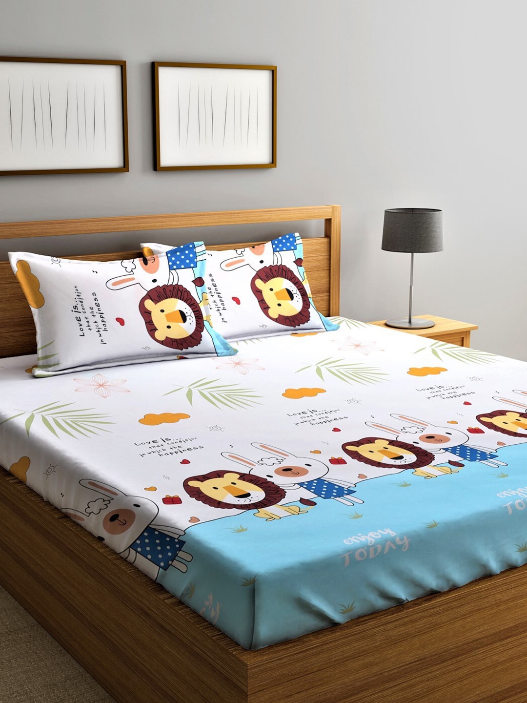 Home Sizzler White & Blue Printed 210 TC Double Bedsheet With 2 Pillow Covers - Distacart