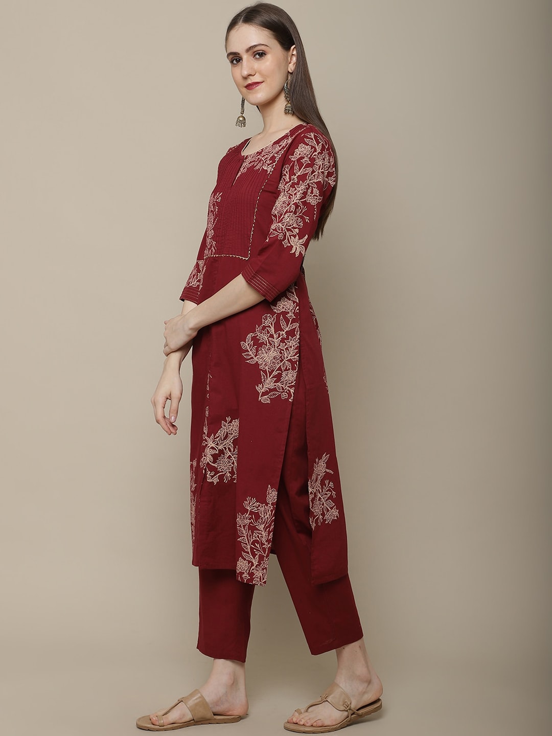 Sangria Women Maroon Floral Printed Pure Cotton Straight Kurta with Trousers - Distacart
