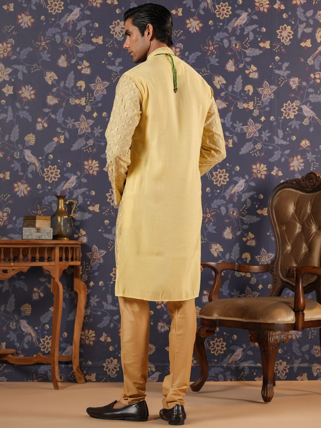 House of Pataudi Ethnic Motifs Embroidered Mandarin Collar Straight Kurta With Churidar - Distacart