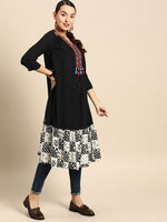 Thumbnail for Sangria Women Front Slit Embroidered Bandhani Printed Kurta - Distacart
