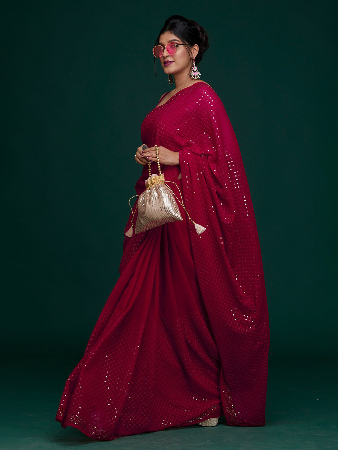 Koskii Red Embellished Sequinned Saree - Distacart