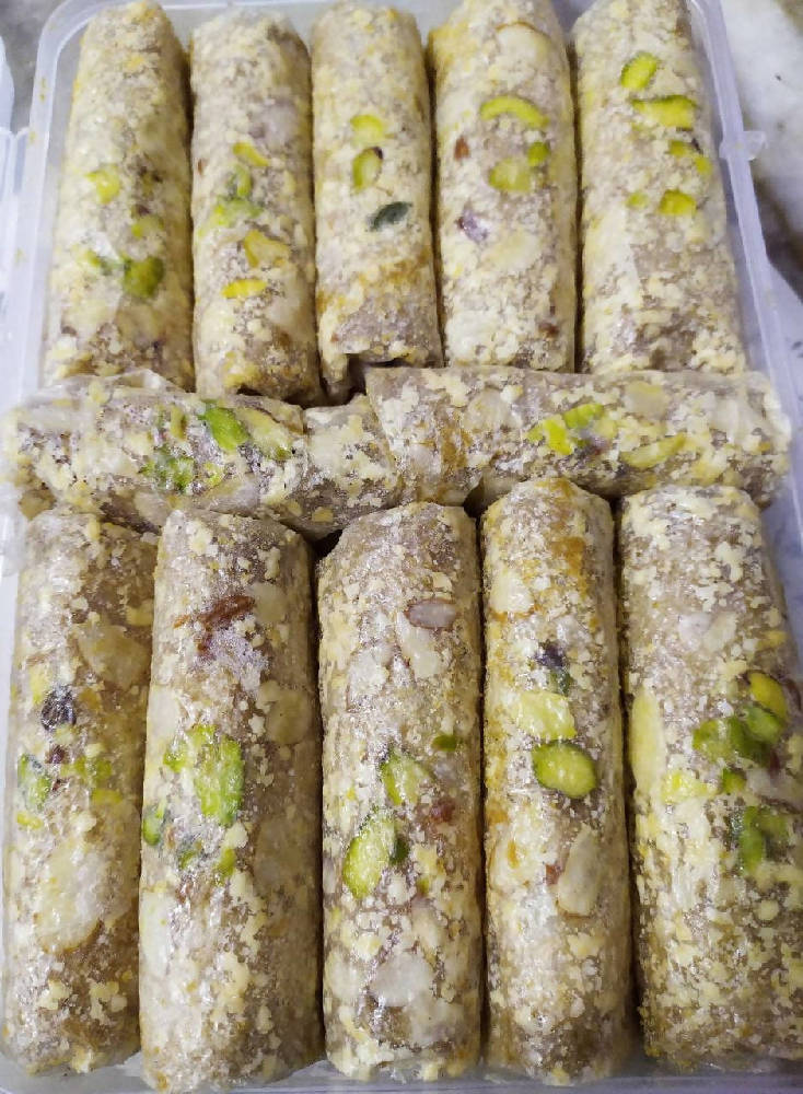 Mee Konaseema Stores Aatreyapuram Bellam Pootha Rekulu - Distacart