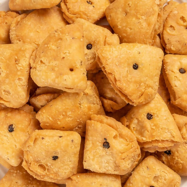 Dadu's Trikone Matri - Distacart