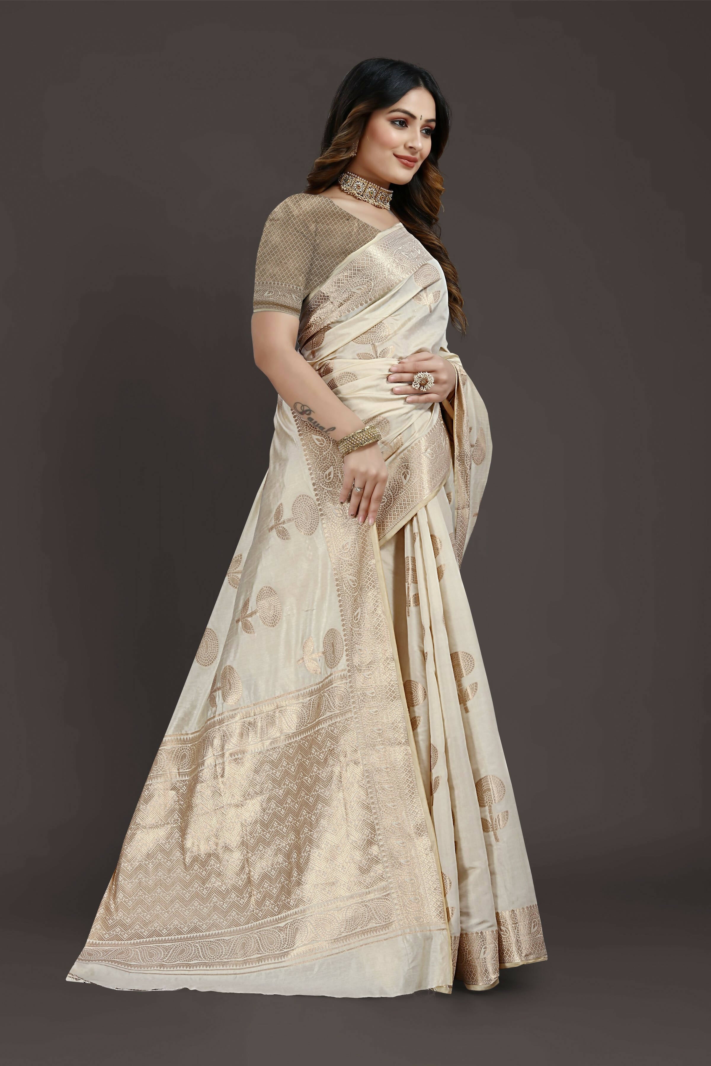 Off White Pure Raw Silk Zari Woven Saree with Unstitched Blouse Piece - Alisha - Distacart