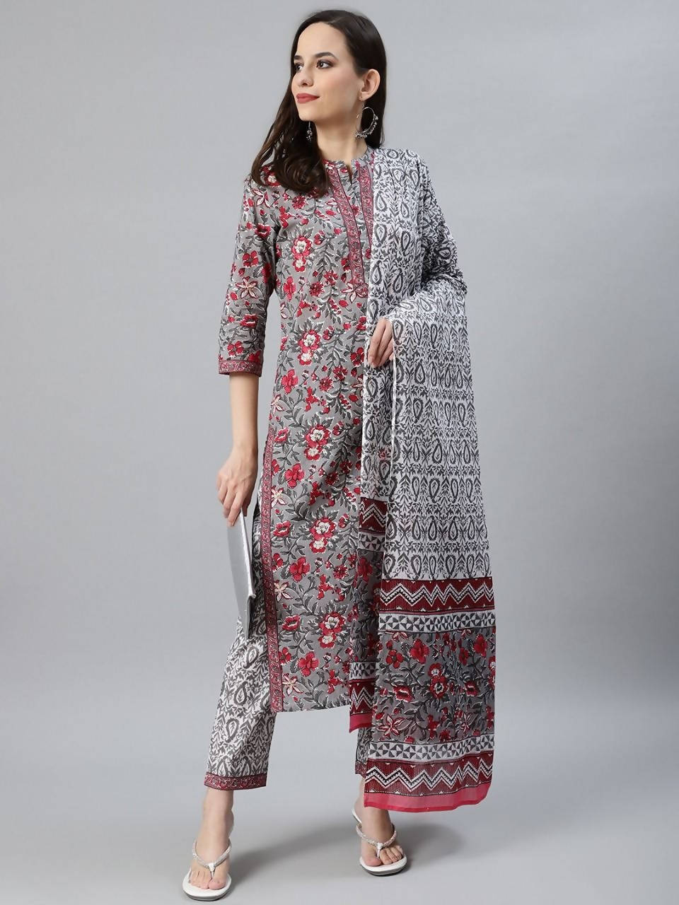 Vamika Grey Printed Cotton Party/Casual Wear Kurta Set/Suit