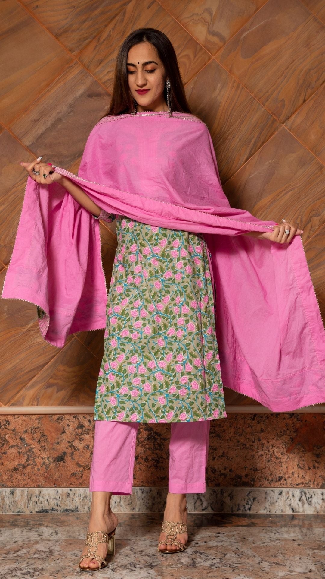 Pomcha Jaipur Pink Phool Hand Block Cotton Kurta Set - Distacart
