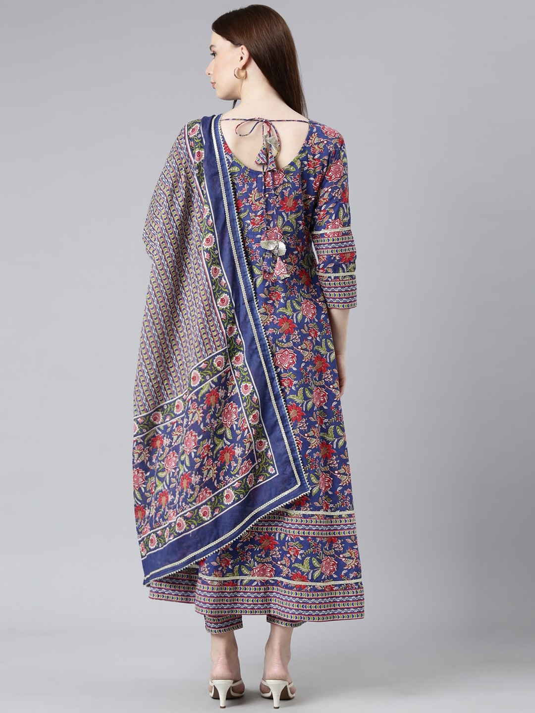 Kalini Floral Printed Gotta Patti Pure Cotton Kurta with Trousers & Dupatta - Distacart