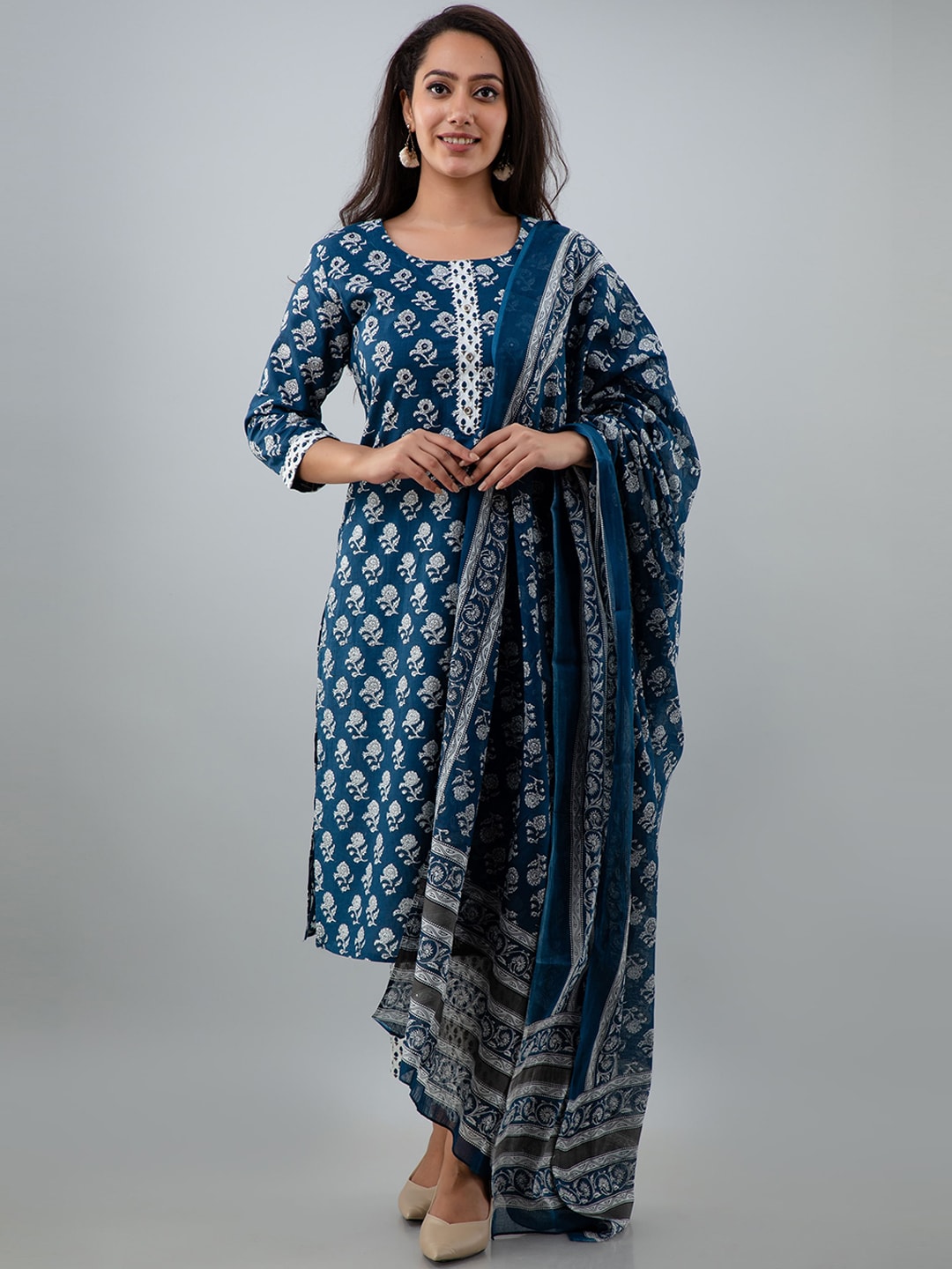Kalini Women Blue Floral Printed Gotta Patti Pure Cotton Kurta with Trousers & With Dupatta - Distacart