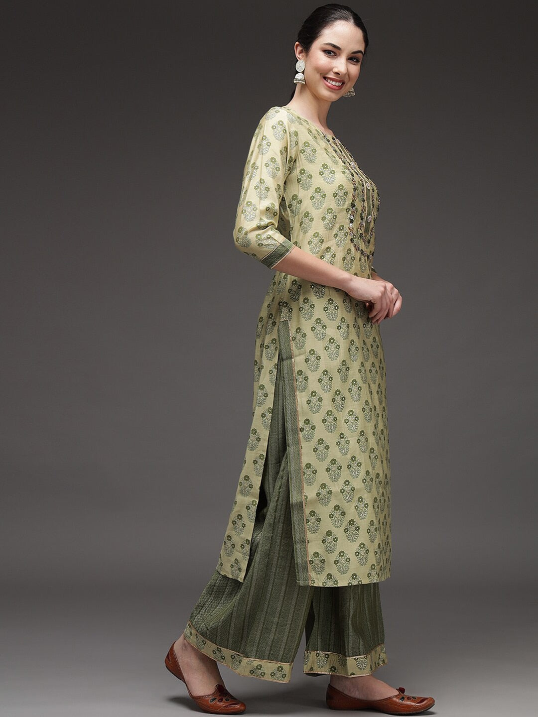 Kalini Floral Printed Kurta with Palazzos & Dupatta - Distacart