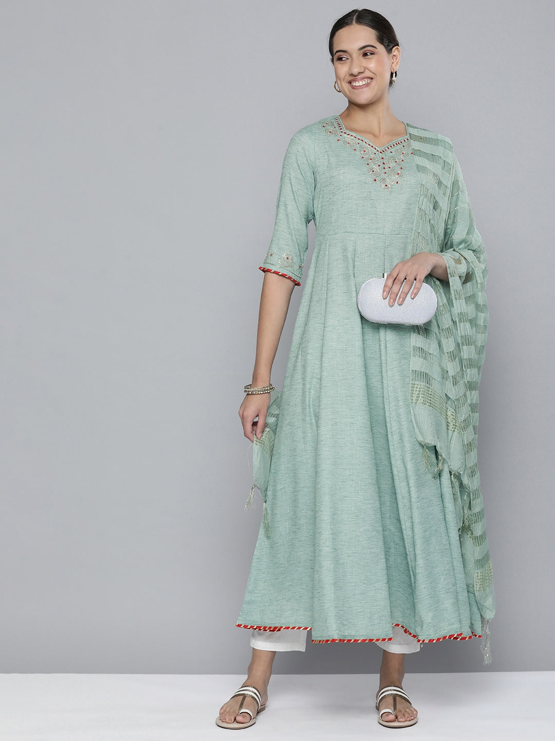 HERE&NOW Women Embroidered Ethnic Motifs Yoke Design Anarkali Kurta - Distacart