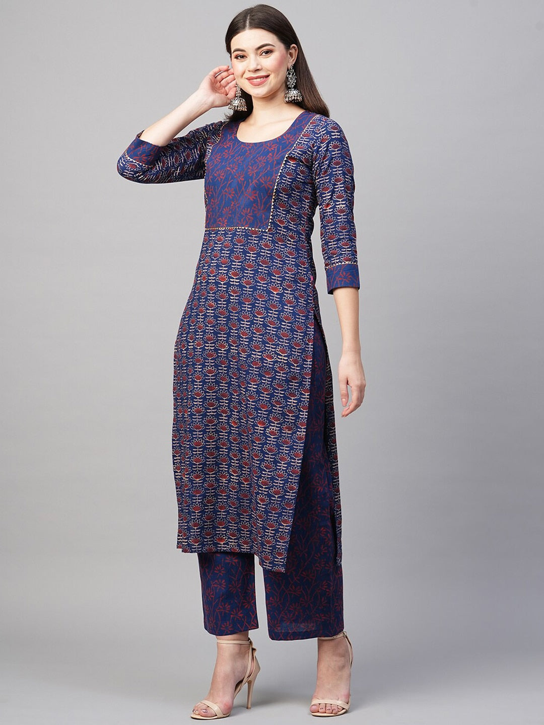Kalini Floral Printed Gotta Patti Kurta With Palazzos - Distacart