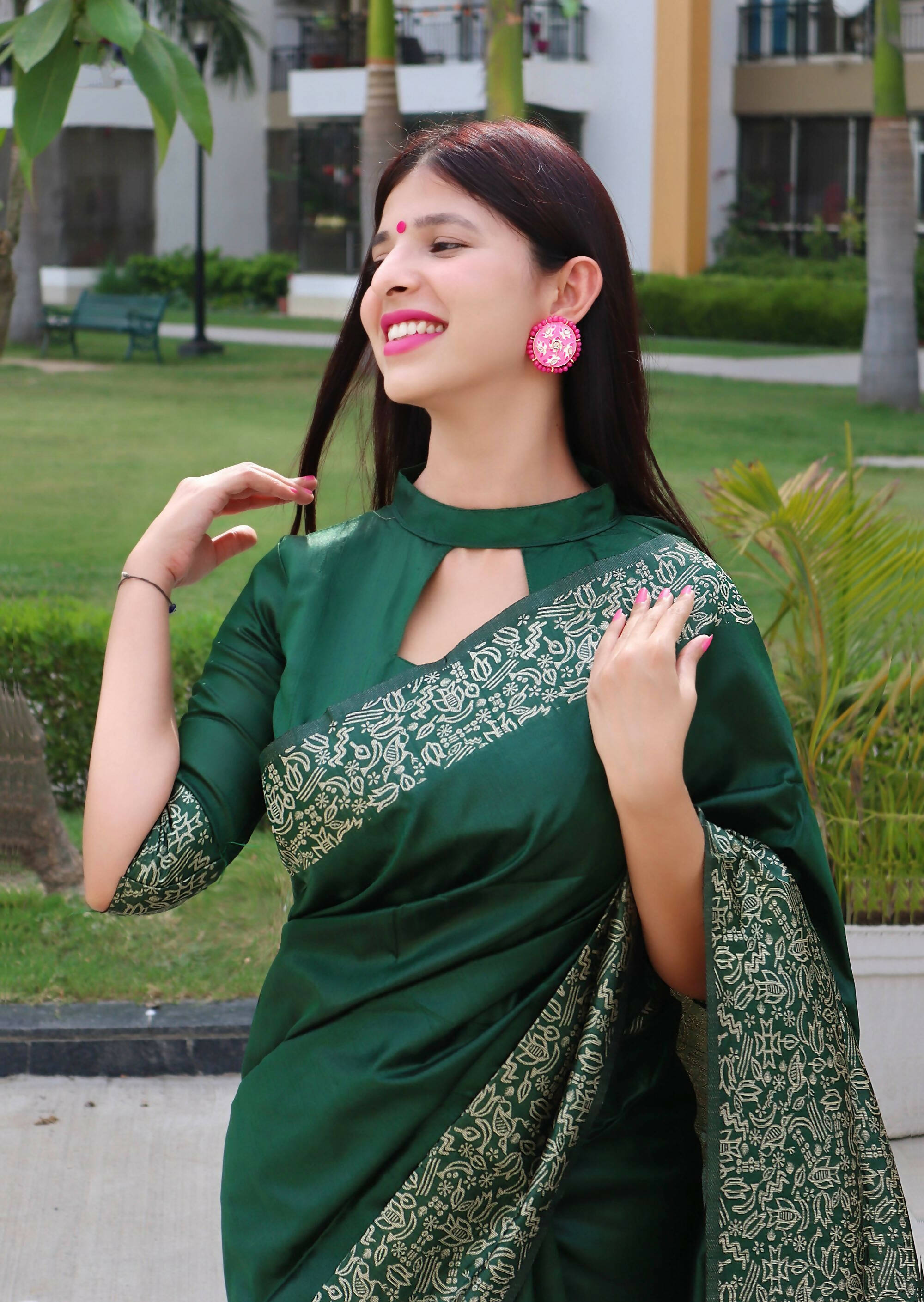 Vishnu Weaves Women's Green Handloom Raw Silk Woven Border Saree with Unstitched Blouse - Distacart