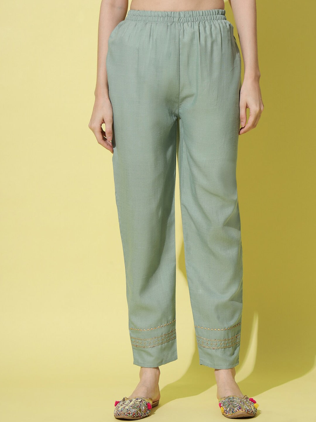 Kalini Ethnic Motifs Yoke Design Thread Work Kurta with Trousers & With Dupatta - Distacart