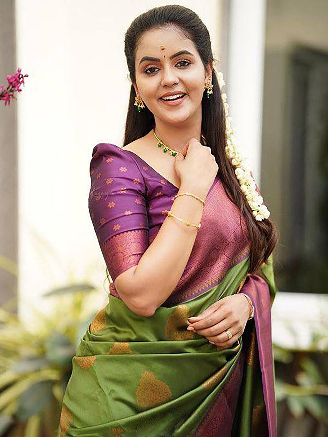 Kalini Ethnic Motifs Woven Design Zari Kanjeevaram Saree - Distacart