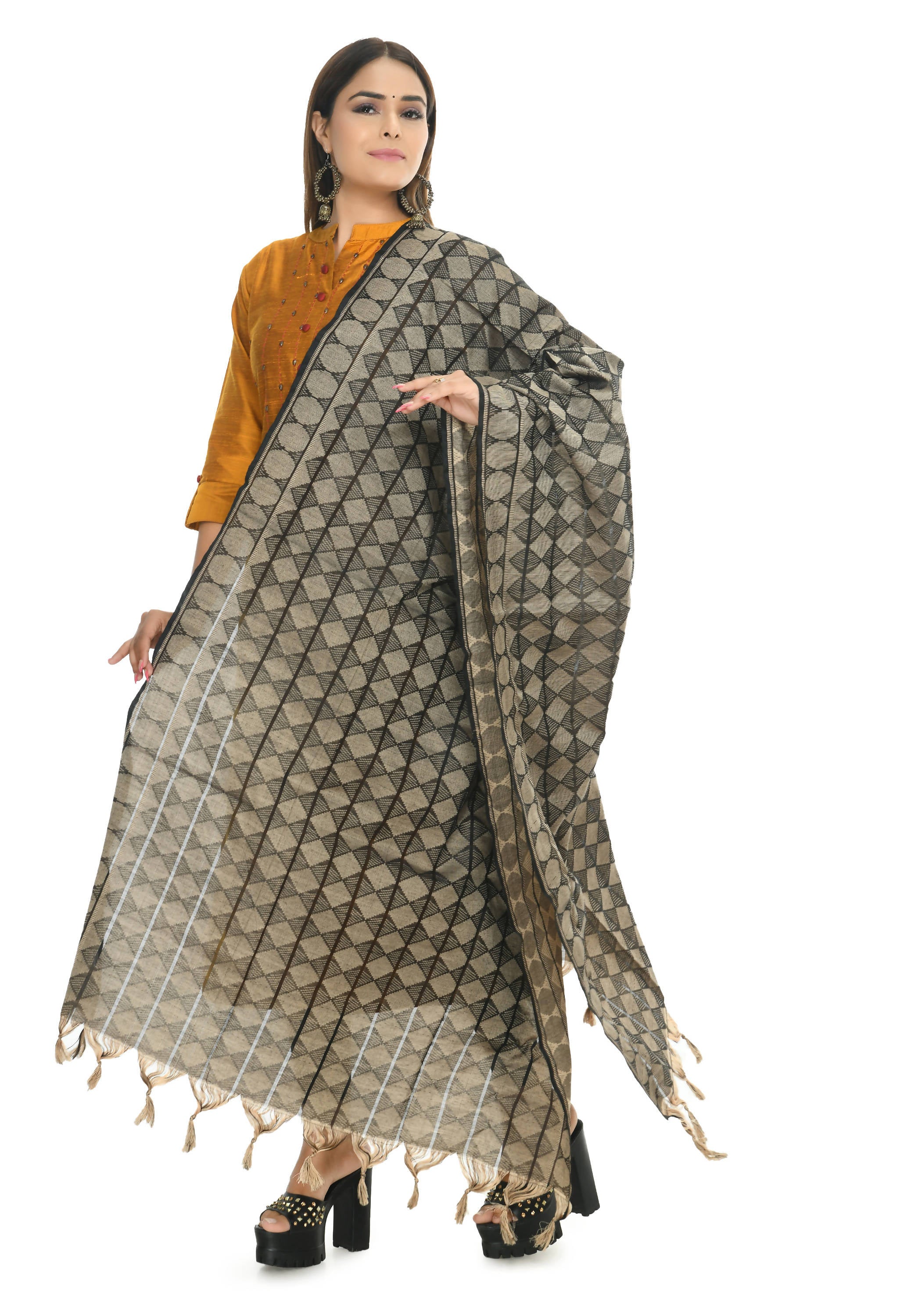 Mominos Fashion Moeza Handloom Black Color Cotton Dupatta - Distacart